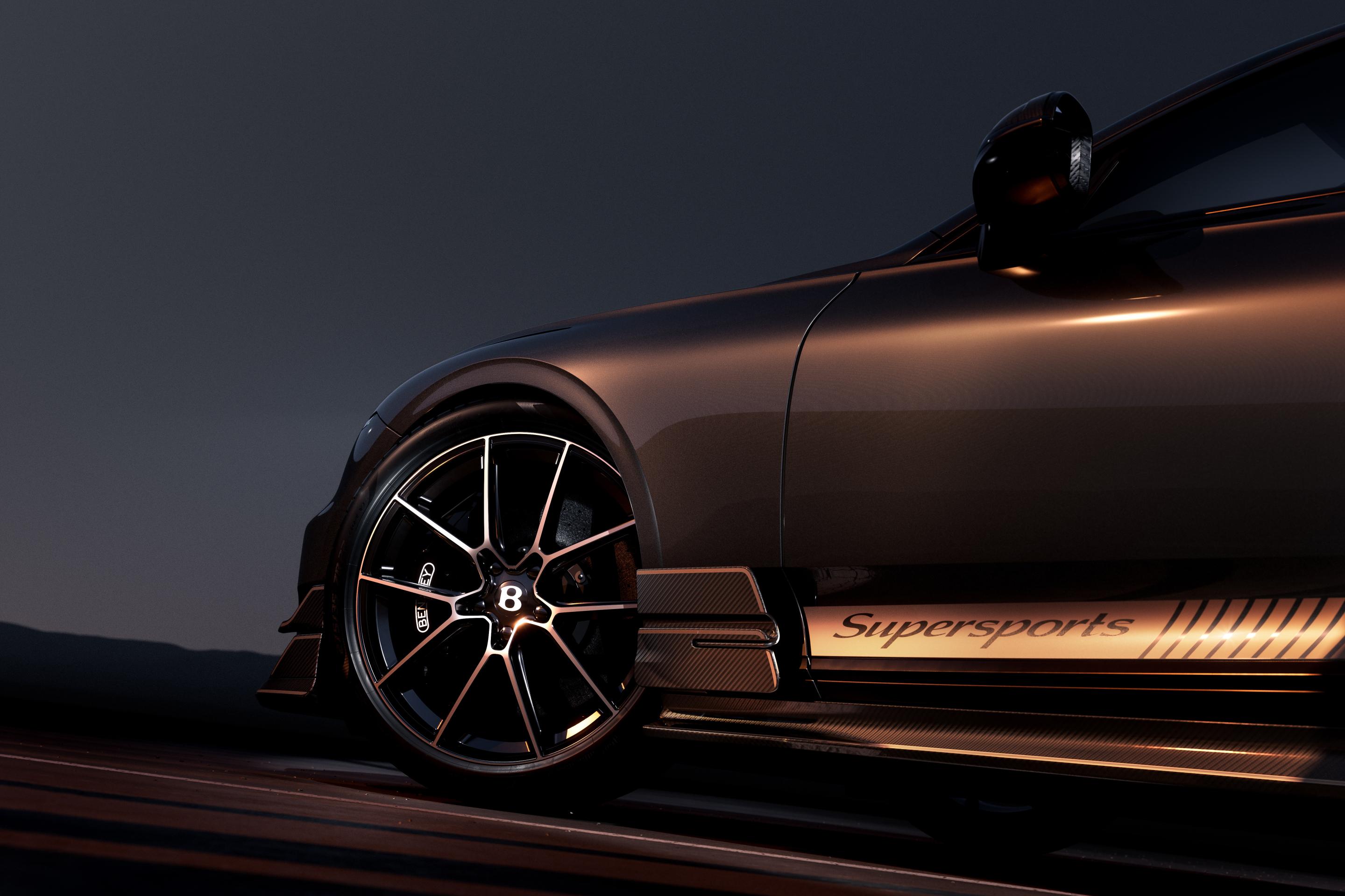 1763121086-resizecom 8 - New Supersports, Wh